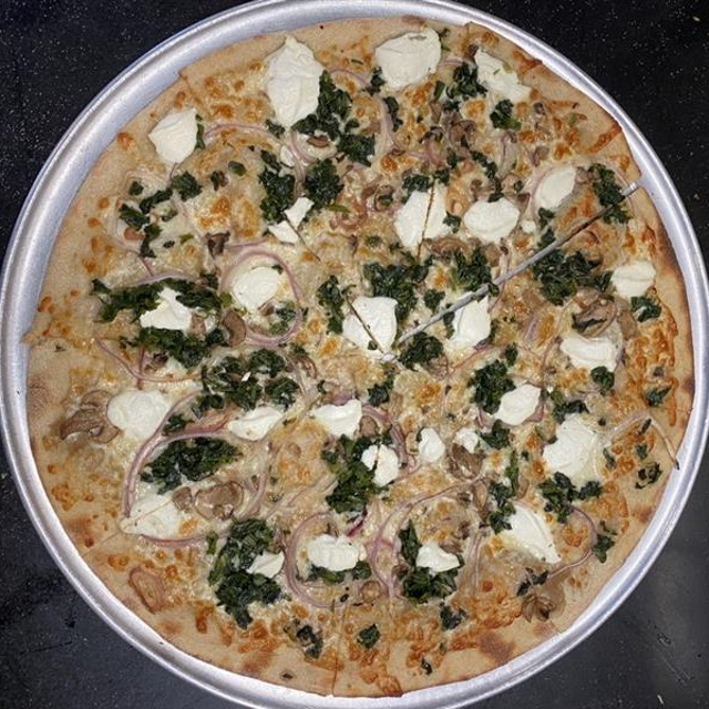 White Pie w/ Spinach Shrooms & Onion.